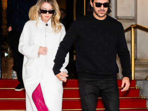 Η Σίντνεϊ Σουίνι εθεάθη στο αυτοκίνητο του πρώην της, Τζόναθαν Νταβίνο - Ο τσακωμός τους έξω από το σπίτι της