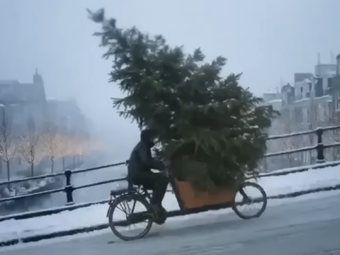 «Μου κατέστρεψε τα Χριστούγεννα»: Τα McDonald's έφαγαν cancel μετά από AI διαφήμιση