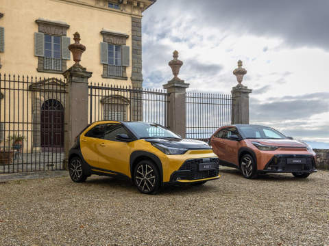 Toyota Aygo X Hybrid: Οικονομία, ασφάλεια και χαρακτήρας στην πόλη
