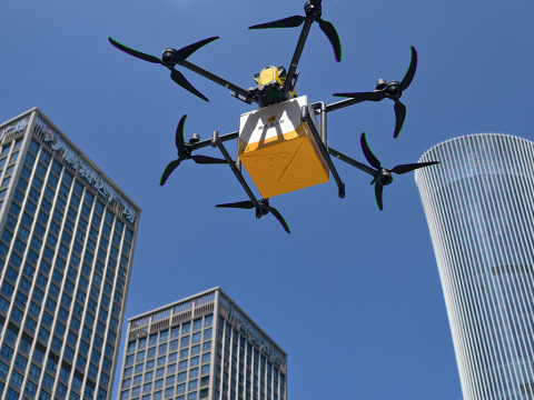 Διακόπτεται το σχέδιο της Amazon για παραδόσεις μέσω drones στην Ιταλία