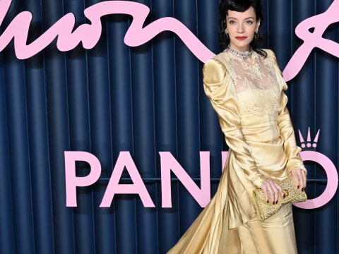 Fashion Awards 2025: Οι πιο λαμπερές εμφανίσεις στο κόκκινο χαλί του Royal Albert Hall