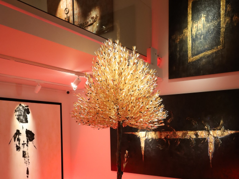 Μια «κοσμογονία» ζωγραφικής στην ANiMA Gallery