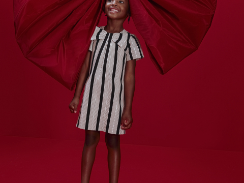 Η Marks & Spencer επανασχεδιάζει μια κλασική λεπτομέρεια με τον πιο σύγχρονο τρόπο