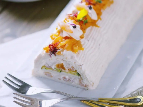 Αλμυρός Χριστουγεννιάτικος κορμός: Η συνταγή για ένα εντυπωσιακό ορεκτικό