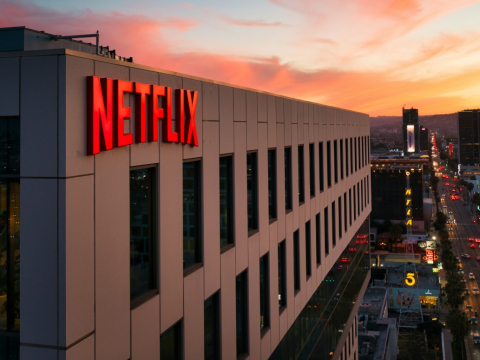 Η Netflix εξαγοράζει τη Warner Bros σε ένα deal 82,7 δισ. δολαρίων