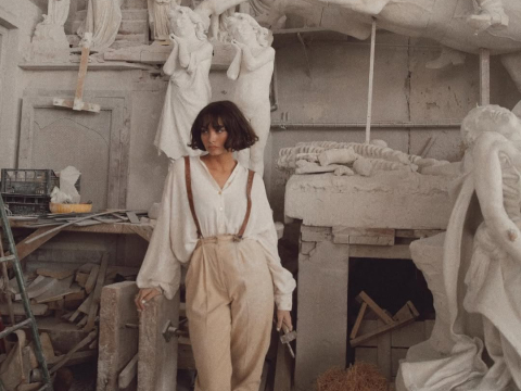 Poetcore: Η λογοτεχνική αισθητική, γεμάτη νοσταλγία και μαγεία, που θα κυριαρχήσει το 2026