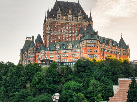 20 από τα πιο εντυπωσιακά ξενοδοχεία - κάστρα στον κόσμο για παραμυθένια διαμονή