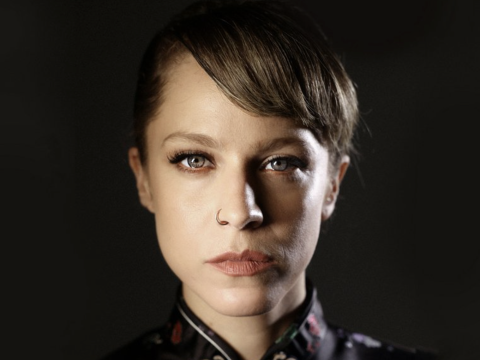 Είδα την παράσταση «Λόλα» στο θέατρο Παλλάς και ξέρω γιατί θα μιλάνε όλοι γι’ αυτή