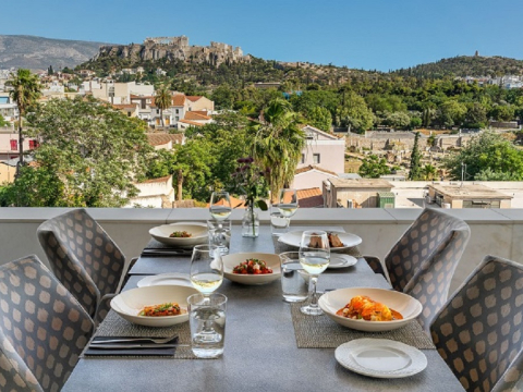 Γιόρτασε τον Άγιο Βαλεντίνο στα Athenaeum Hotels