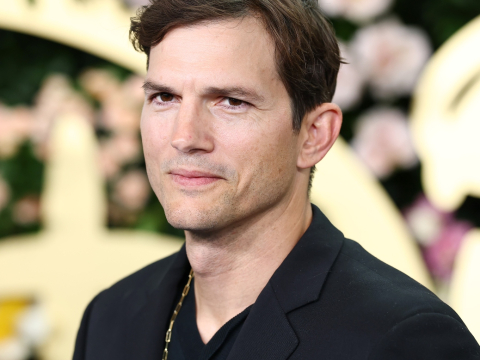 Ο Άστον Κούτσερ είπε πως δεν ευθύνεται το Χόλιγουντ για τα μη ρεαλιστικά πρότυπα ομορφιάς, αλλά η κοινωνία