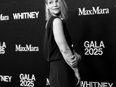 Κλέρ Ντέινς