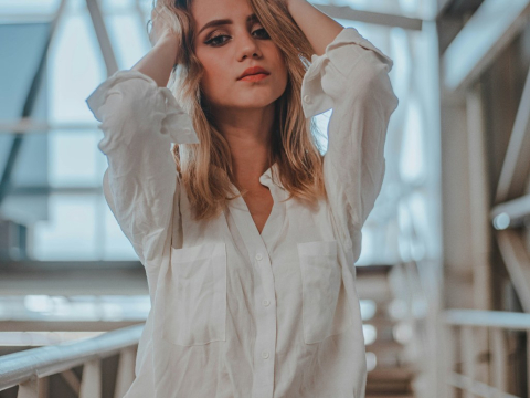 Χρόνια δυσκοιλιότητα: Οι 3 τροφές που μπορούν να σας ανακουφίσουν φυσικά