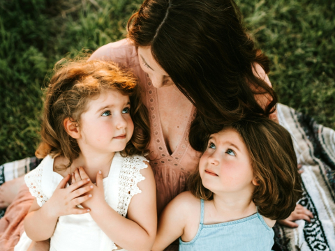 5 πράγματα που οι έμπειρες μαμάδες θα έκαναν διαφορετικά, αν γυρνούσαν τον χρόνο πίσω