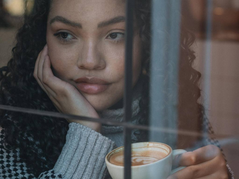 Τι συμβαίνει στον εγκέφαλό σου όταν σταματάς ξαφνικά τον καφέ