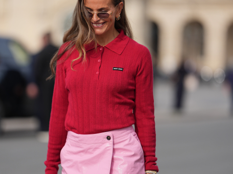 Η polo μπλούζα από τα Zara που έχει γίνει viral – Έχει τα πιο fun χρώματα, ταιριάζει με όλα