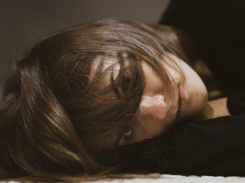 Οι νευροεπιστήμονες απορρίπτουν τη “μόδα της βαρέμαρας” - Γιατί η πλήξη δεν μας κάνει καλό 