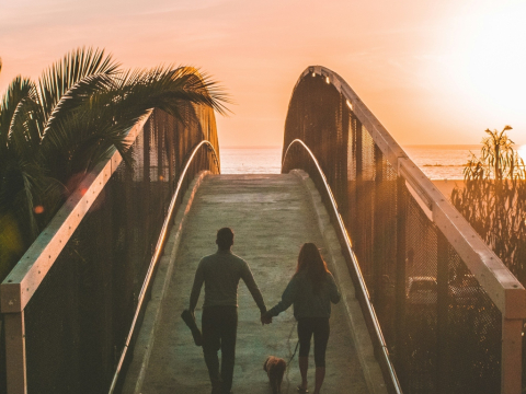 2 ζώδια θα γιορτάσουν φέτος τον Άγιο Βαλεντίνο κι ας μην το περιμένουν - Ο έρωτας χτυπά την πορτα τους