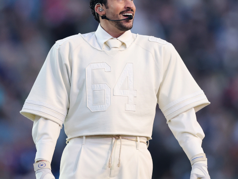 Ο Bad Bunny έγραψε τη δική του ιστορία στη σκηνή του Super Bowl 2026 - Ο viral χορός με τη Lady Gaga