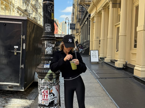 Το κολάν από τα Oysho που θα φορέσεις από το pilates στην έξοδο – Βγαίνει σε 12 χρώματα 