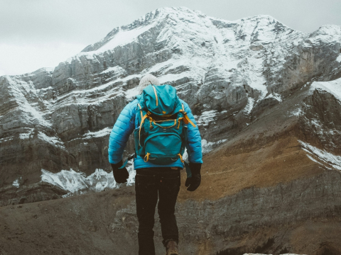 Οι απαράβατοι κανόνες για την επιβίωση στο βουνό, σύμφωνα με έναν συνοδό