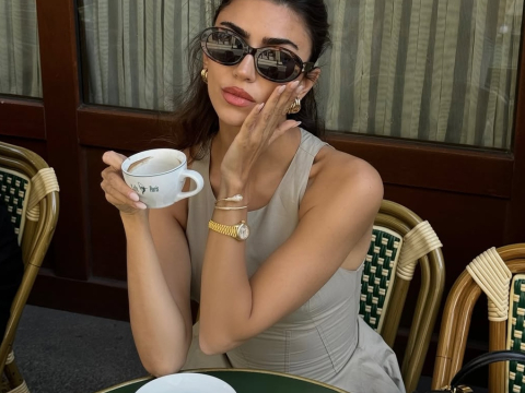 κίτρινο μανικιούρ