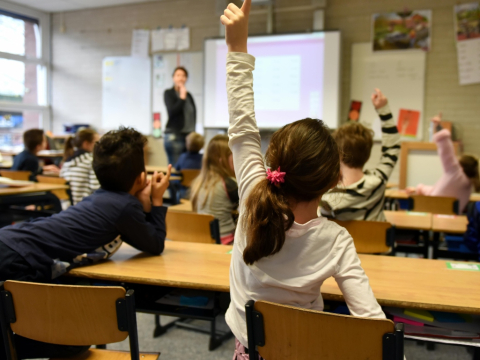 Σοκ στην Καλιφόρνια: Δασκάλα φέρεται να έδωσε σε παιδιά καραμέλες με κάνναβη για να «γιορτάσουν» γενέθλια