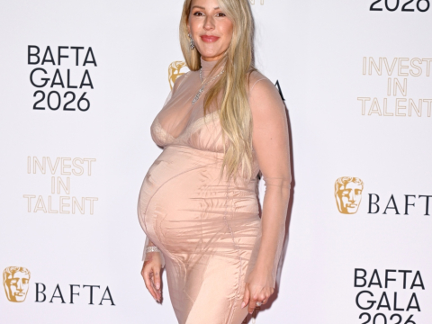 Η Έλι Γκούλντινγκ έγινε ξανά μητέρα! Η πρώτη φωτογραφία της κόρης της