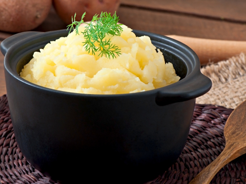 4 τρόποι για να κάνεις τον πουρέ πατάτας πιο υγιεινό και light