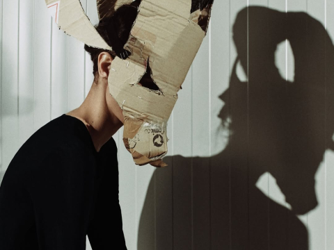 Κυκλοφόρησαν περισσότερες πληροφορίες για τις δωρεάν εκθέσεις του οίκου Maison Margiela και θέλουμε να πετάξουμε ASAP για Σαγκάη