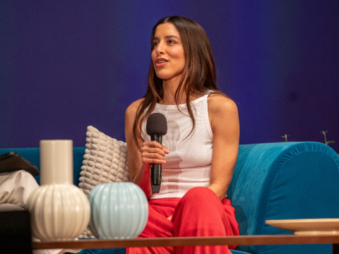 Η Μαρίνα Σάττι στο "Είμαι Εδώ Για Εσένα" 2026: «Αναγνωρίζω τους περιορισμούς και τις ταμπέλες, αλλά θα κάνω αυτό που θέλω»