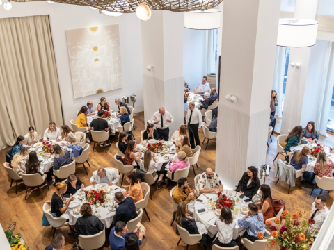 Το Milos γιορτάζει την 25η Μαρτίου - Το εορταστικό μενού δια χειρός Βασίλη Καλλιδη