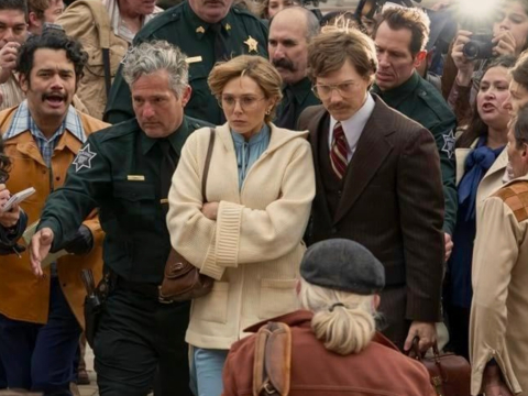 6 μίνι σειρές για να τις τελειώσεις μέσα σε ένα Σαββατοκύριακο