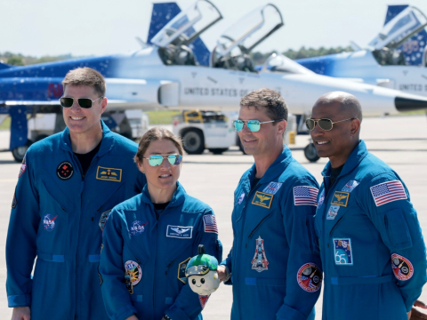 Η Κριστίνα Κοχ είναι η πρώτη γυναίκα που θα ταξιδέψει στη Σελήνη - Ορόσημο για τη γυναικεία παρουσία στο Διάστημα