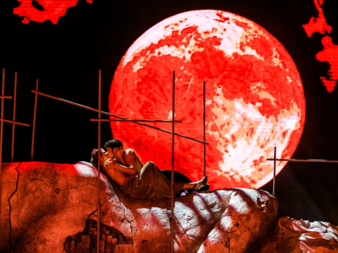 Η «Αλεξάνδρεια» ρίχνει αυλαία στο Παλλάς μετά από μια θριαμβευτική sold out πορεία