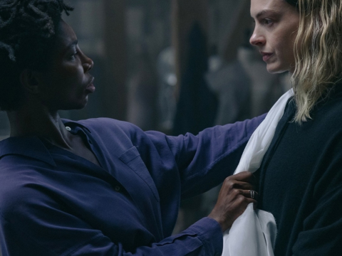 Οι νέες ταινίες που κυκλοφορούν σήμερα Πέμπτη (16/4) στους κινηματογράφους: Από την Αν Χάθαγουεϊ στο Mother Mary μέχρι τη Νο1 ιαπωνική επιτυχία