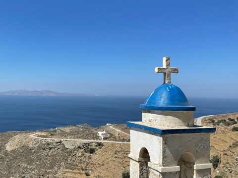 Πάσχα στην Τήνο: Τα έθιμα και όσα πρέπει να δείτε