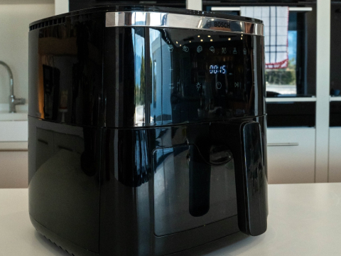 Cozy mini pancakes μπανάνας για slow mornings σε 5' με το Bosch Air Fryer Σειρά 6