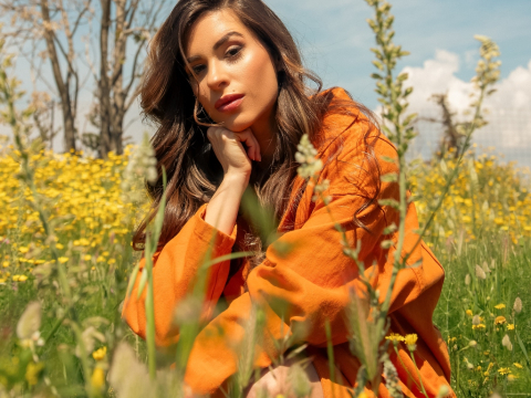 Η Ιζαμπέλλα Φούλοπ έπαψε να παίρνει τα πάντα προσωπικά και βιώνει τη δική της "άνοιξη"