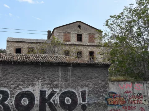 Τα μνημεία που άφησε η βιομηχανία στην Ελλάδα: «Ενοχλητικά» κατάλοιπα ή κομμάτι της κληρονομιάς μας;