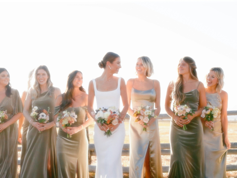 Wedding Style: Τα φλατ παπούτσια που μπορείς να φορέσεις σε έναν γάμο και θα απογειώσουν το look σου