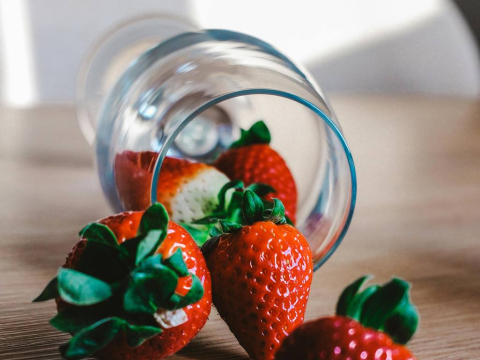 Φράουλες: Γλυκές και αλμυρές ιδέες για να τις απολαύσετε στα καλύτερά τους