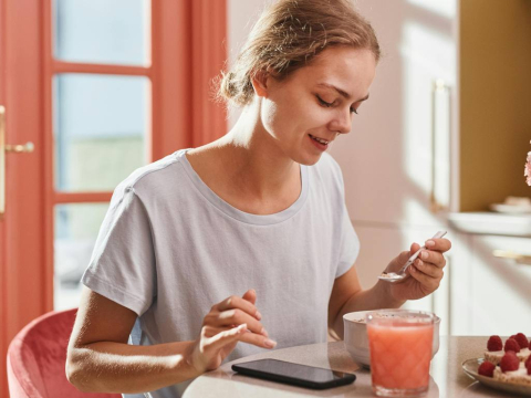 3 αγαπημένα σνακ υψηλής περιεκτικότητας σε πρωτεΐνες για σταθερή ενέργεια μέσα στην ημέρα