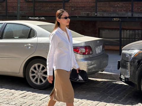 Tο κόλπο για να μην λερωθεί ποτέ ξανά ο γιακάς σου με makeup – Το απρόσμενο προϊόν ομορφιάς που θα σε σώσει