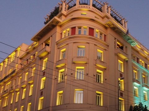 Αττικά Πολυκαταστήματα: Οι σταθμοί μιας εταιρείας που φιλοδοξεί να αναδειχθεί στα «Harrods» της Ελλάδας