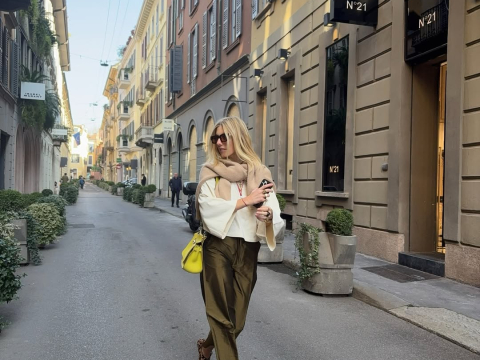 Μετά τα σατέν παντελόνια έρχονται τα taffeta pants – Πώς θα τα φορέσεις 