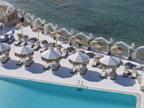 Το Pounda Resort Paros ανοίγει τις πόρτες του ως ο νέος παραθαλάσσιος κυκλαδίτικος προορισμός των Radisson Individuals