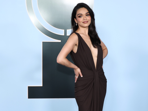 Tony Awards 2026: Οι πιο εντυπωσιακές εμφανίσεις στο μπλε χαλί των βραβείων