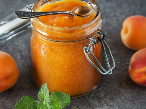 Σπιτική μαρμελάδα βερίκοκο όπως την έκαναν παλιά