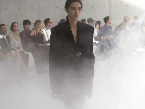 Από τη Μαντόνα μέχρι την Κέιτ Μος: Το front row στο show του YSL στην Εβδομάδα Ανδρικής Μόδας στο Παρίσι