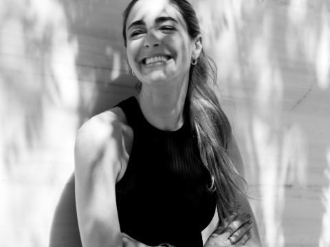 Stefania Frangista: «Οι γυναίκες επιλέγουν πιο διαχρονικά σχέδια και prints»